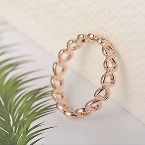 NWT cut-out adjustable heart ring